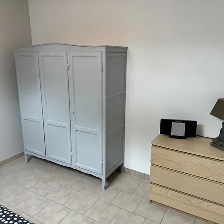 De La Wamme 2 ホームステイ マルシュ・アン・ファメンヌ